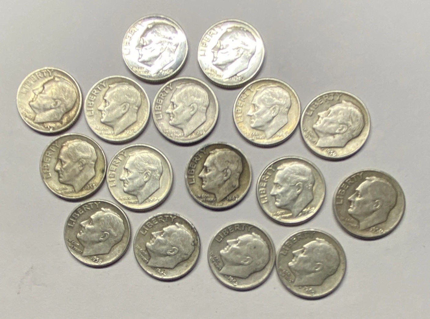 US Roosevelt Dime .16.Mixed Date 1 oz Silver Business Strike P & D Mint US Roosevelt Dime .16.Mixed Date 1 oz Silver Business Strike P & D Mint