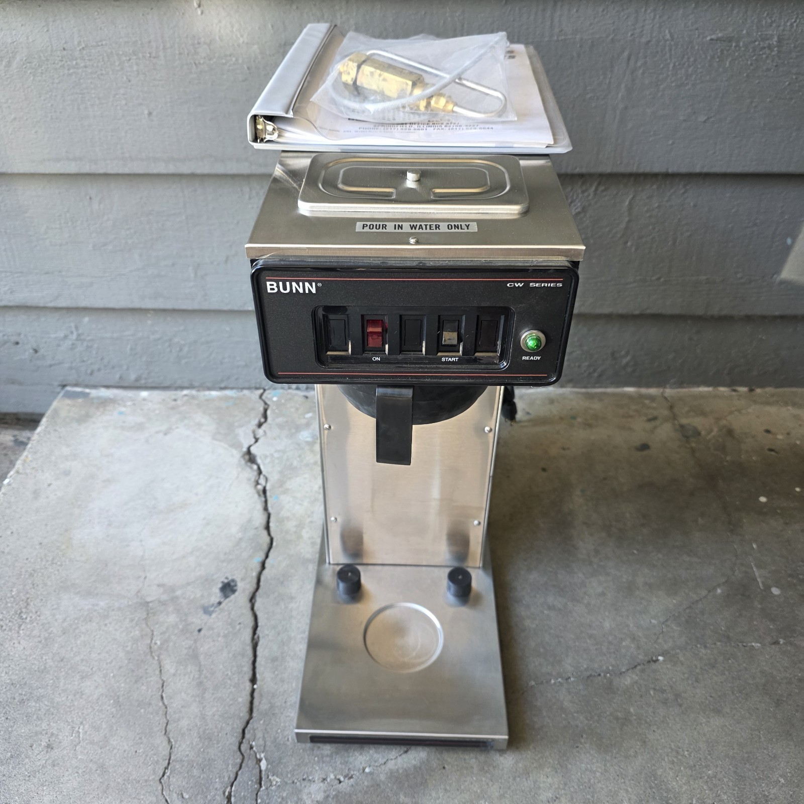 Bunn Airpot Coffee Brewer CWT15-APS 23001-003 Bunn Airpot Coffee Brewer CWT15-APS 23001-003