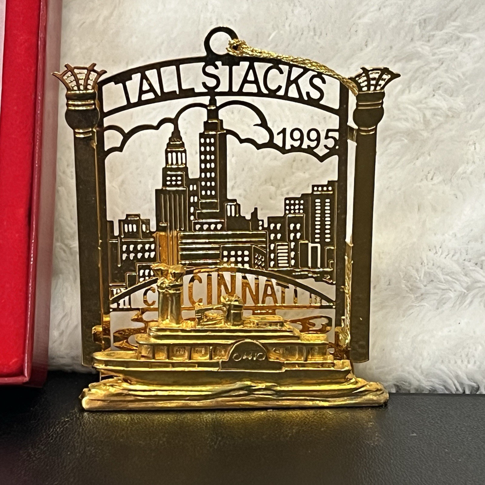 Tall Stacks Riverboat Ornament 1995 Cincinnati Ohio McAlpin's 24kt Gold Finish Tall Stacks Riverboat Ornament 1995 Cincinnati Ohio McAlpin's 24kt Gold Finish