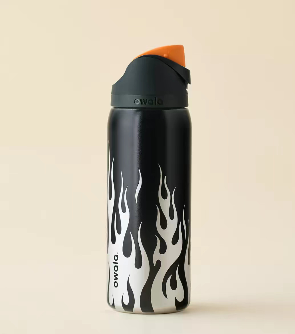  Owala UO Exclusive FreeSip 32oz Flame Water Bottle New In Box
