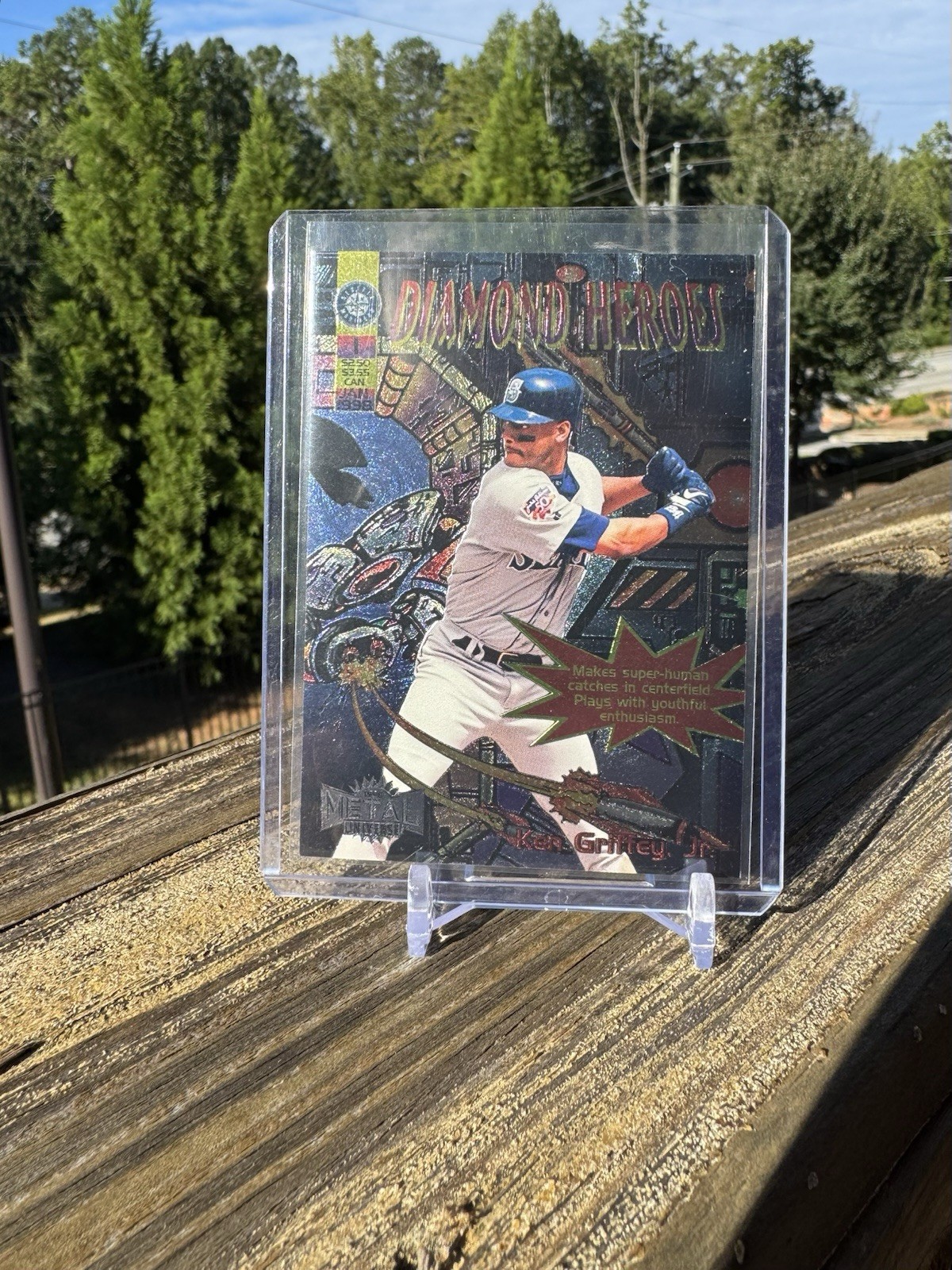 SkyBox 1998 Metal Universe Ken Griffey Jr Diamond Heroes Insert #1DH Mariners SkyBox 1998 Metal Universe Ken Griffey Jr Diamond Heroes Insert #1DH Mariners