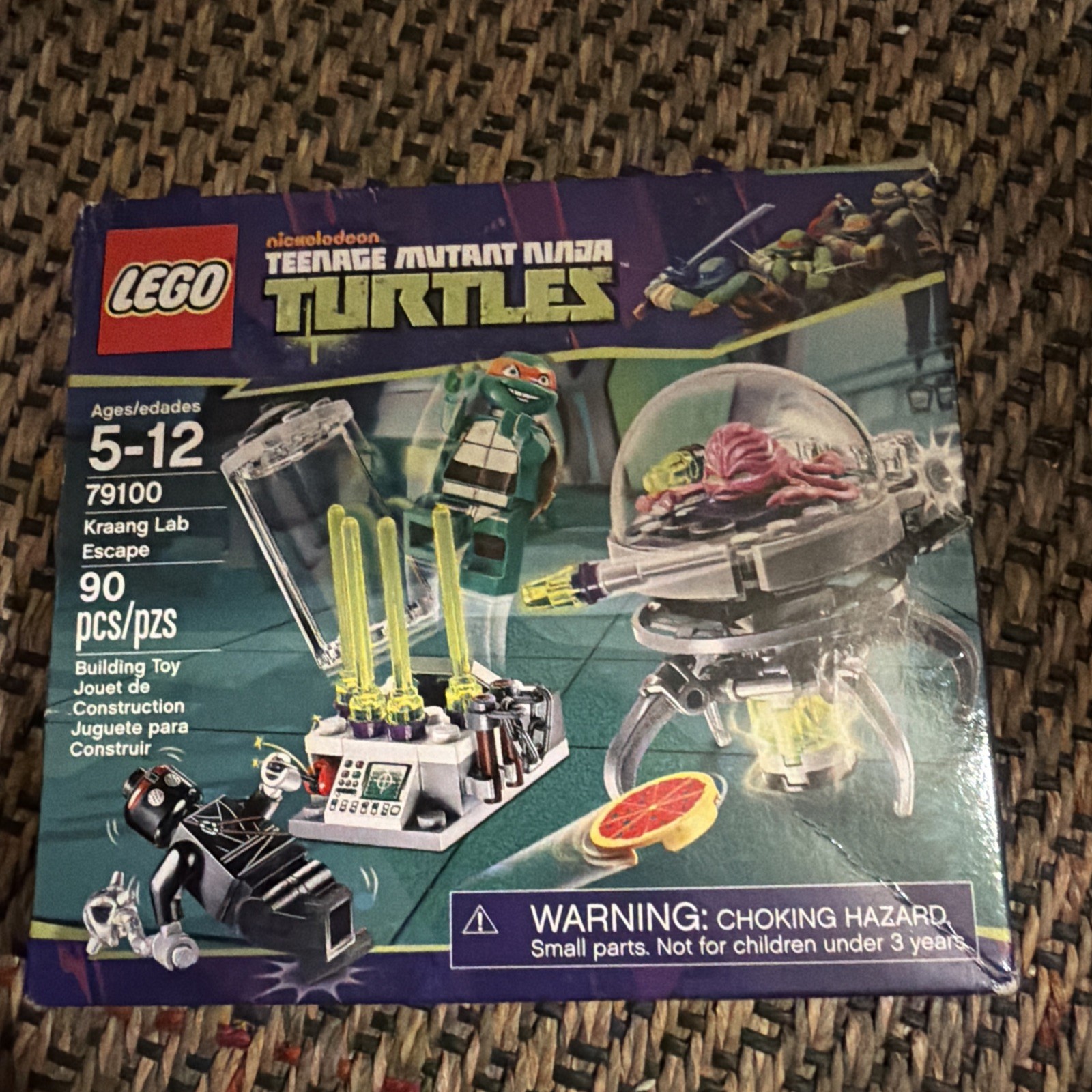 LEGO Teenage Mutant Ninja Turtles: Kraang Lab Escape (79100) New Box Some Wear 