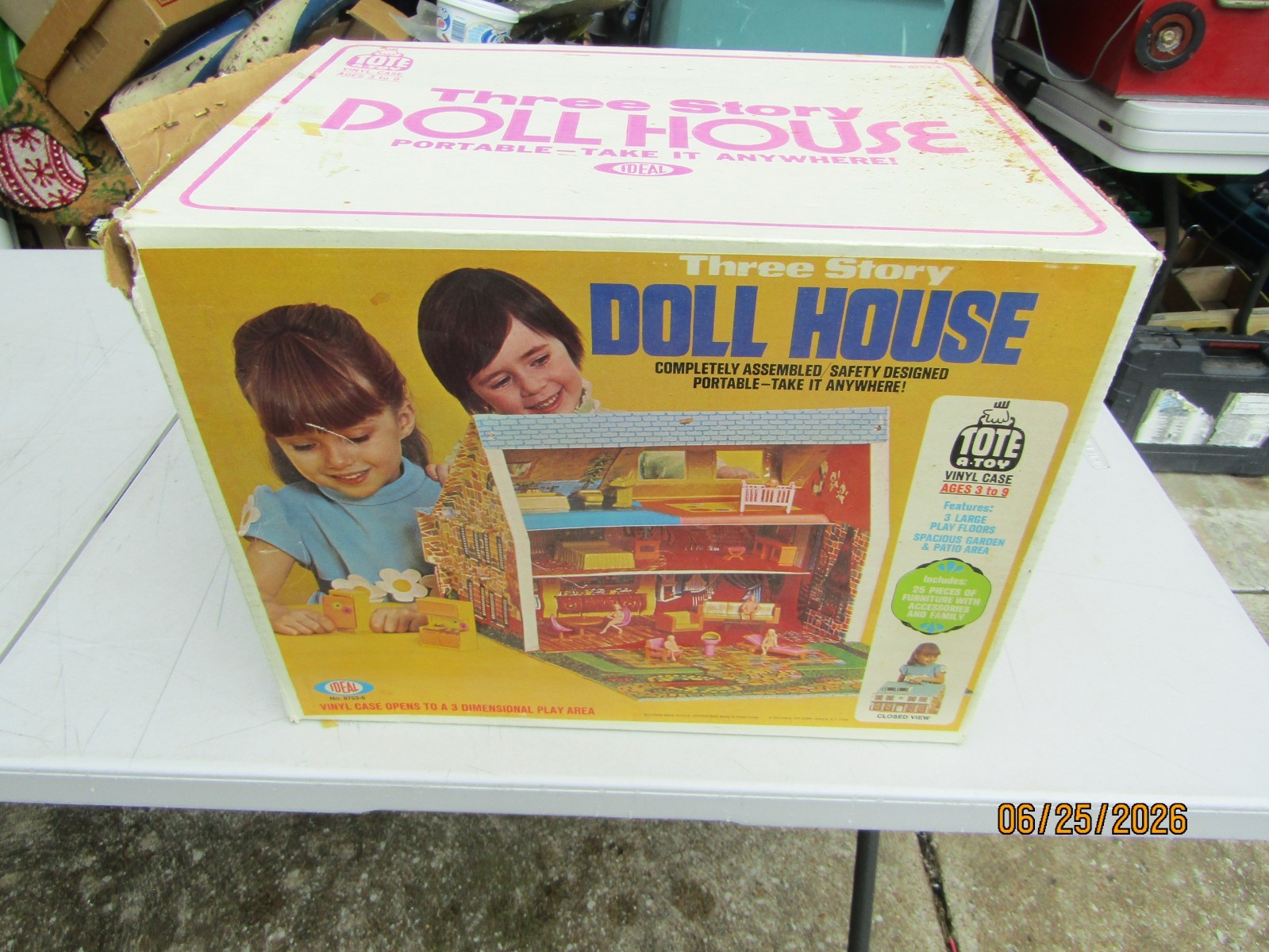 Vintage Ideal 3 Story Doll House Tote-A-Toy Vinyl Fold-out Case Box ONLY 1972