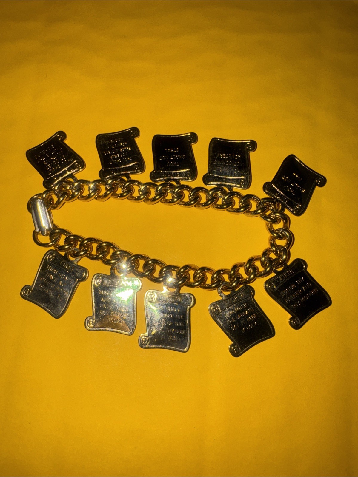 Vintage 10 Commandments Gold Tone Dangling Scrolls Charm 7\