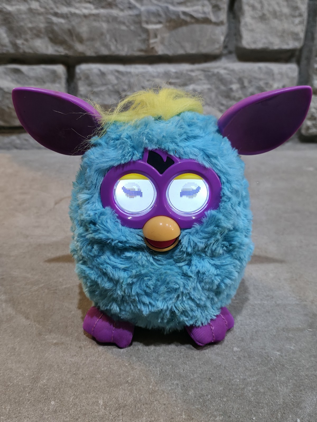 2012 Hasbro LAGOONA Furby - Teal/Purple w yellow hair -*Tested & Working* 2012 Hasbro LAGOONA Furby - Teal/Purple w yellow hair -*Tested & Working*
