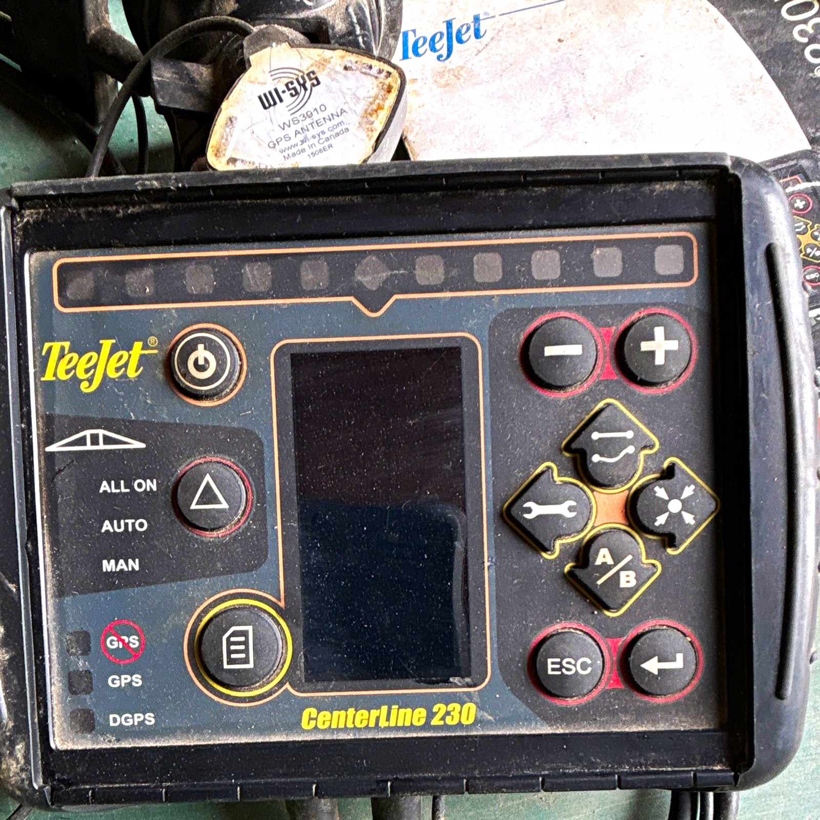 TeeJet CenterLine 230 GPS Guidance Display 230BP w/ Cables & Manual