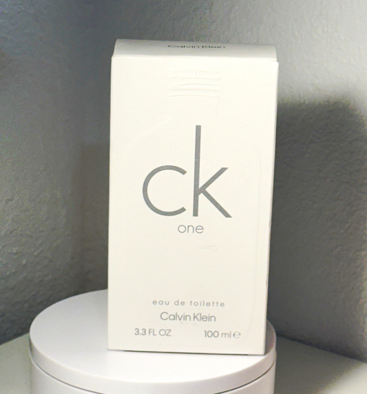 Calvin Klein CK One Eau de Toilette Spray, Regular Size 3.3 fl oz / 100 ml Calvin Klein CK One Eau de Toilette Spray, Regular Size 3.3 fl oz / 100 ml