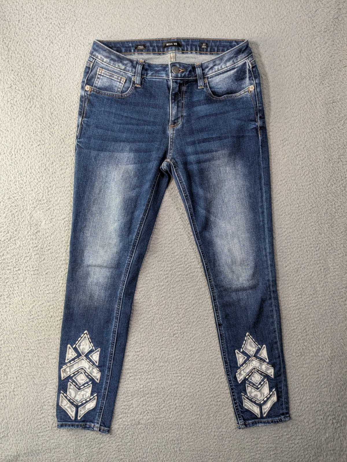 Miss Me Ankle Skinny Jeans Womens 27 Lace Geometric Southwestern Boho Festival