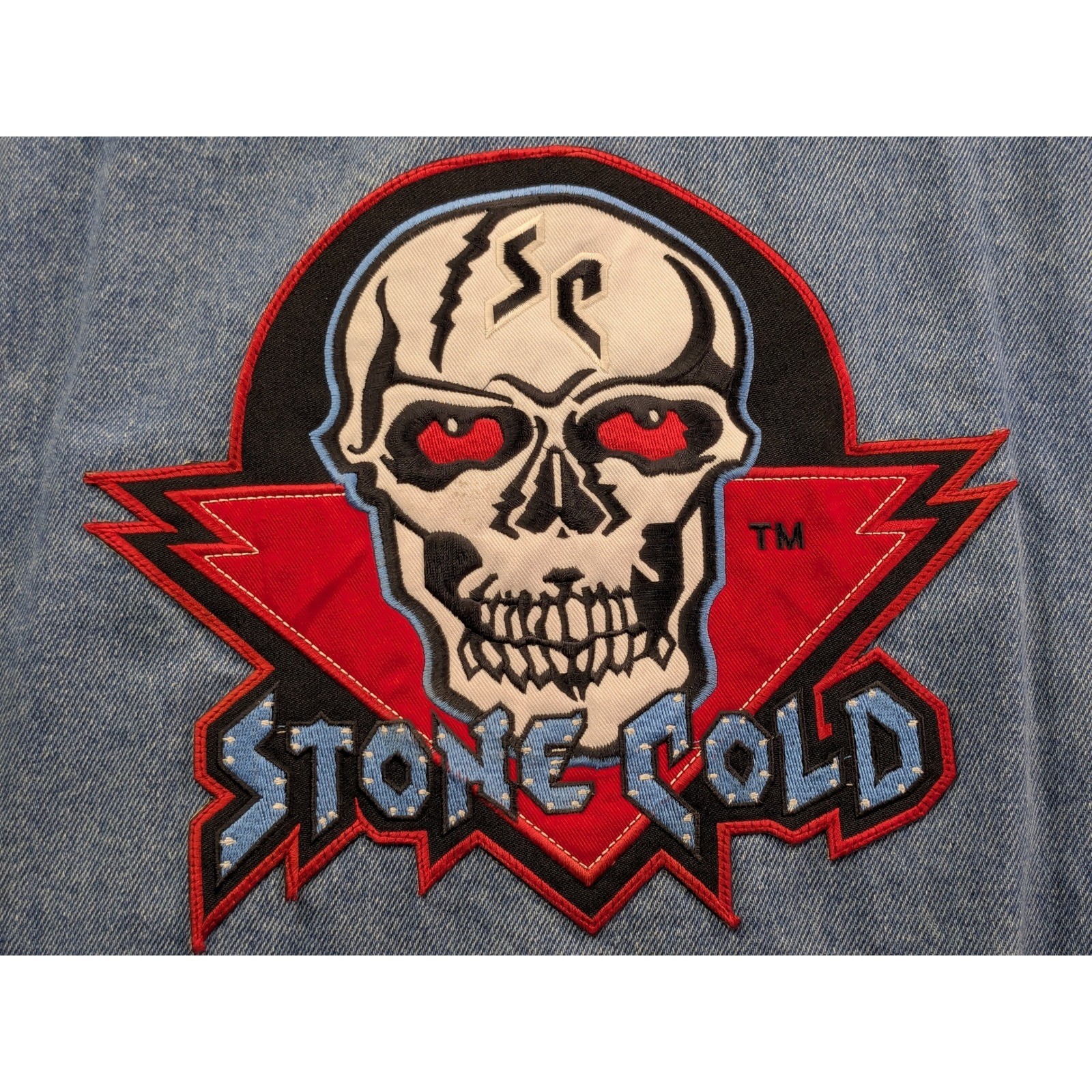 Vintage 1999 WWF Attitude Stone Cold Steve Austin Denim Jacket XL Light Wash