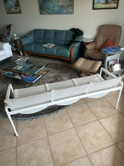 Richard Schultz 1966 Model Lounge chair With arms For top-tier  home.