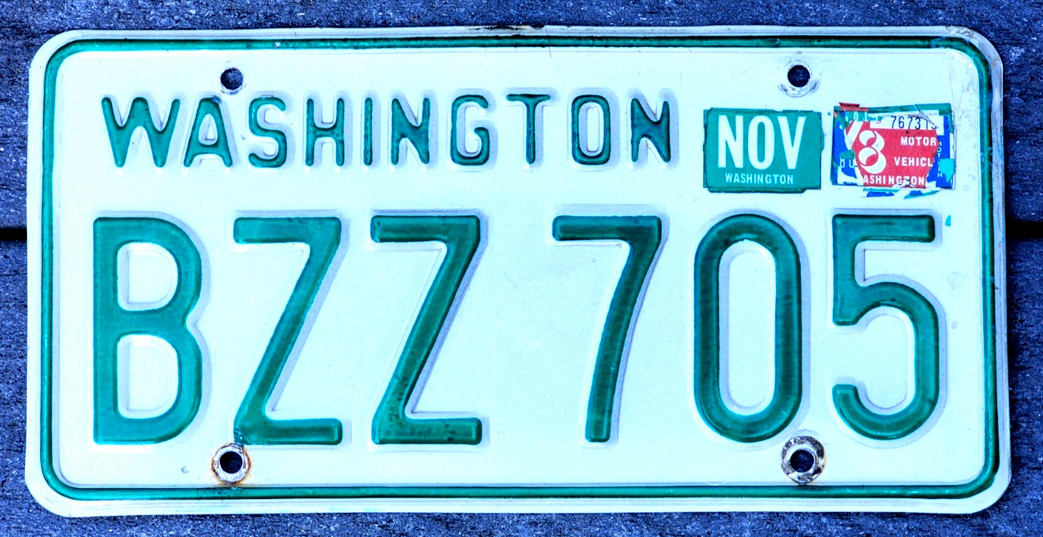 Vtg 1978-1983 Washington State Car License Plate, BZZ 705 Vtg 1978-1983 Washington State Car License Plate, BZZ 705