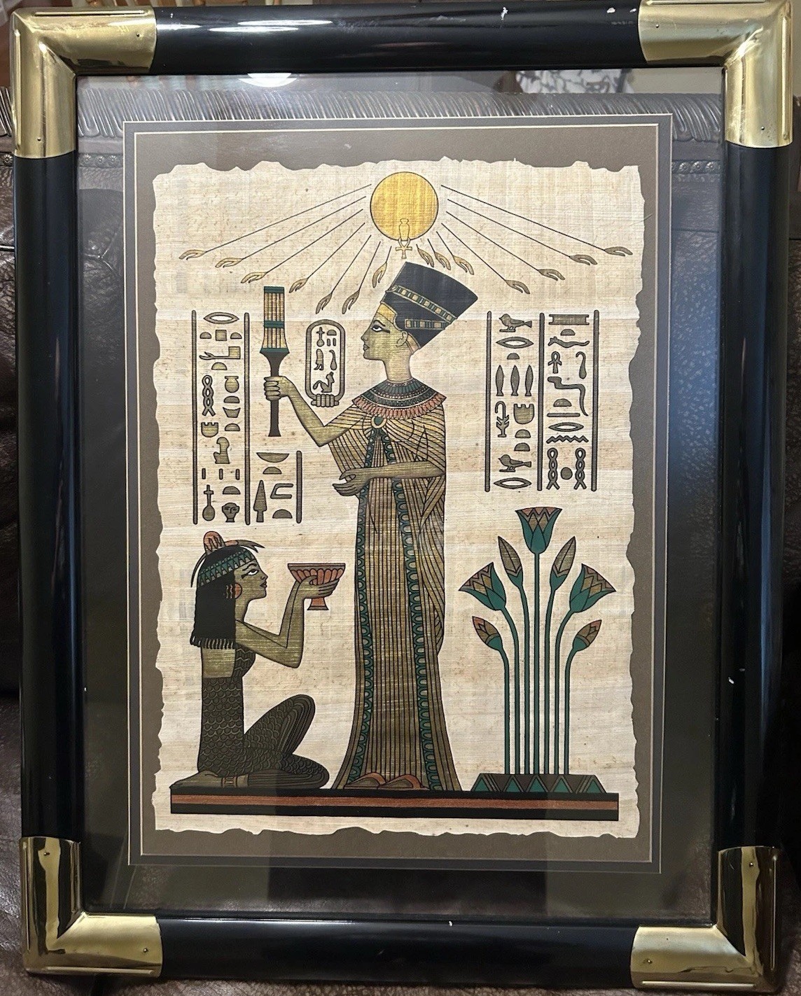 Handmade Egyptian Papyrus - The Nefertiti Papyrus - Papyrus Institute of Cairo