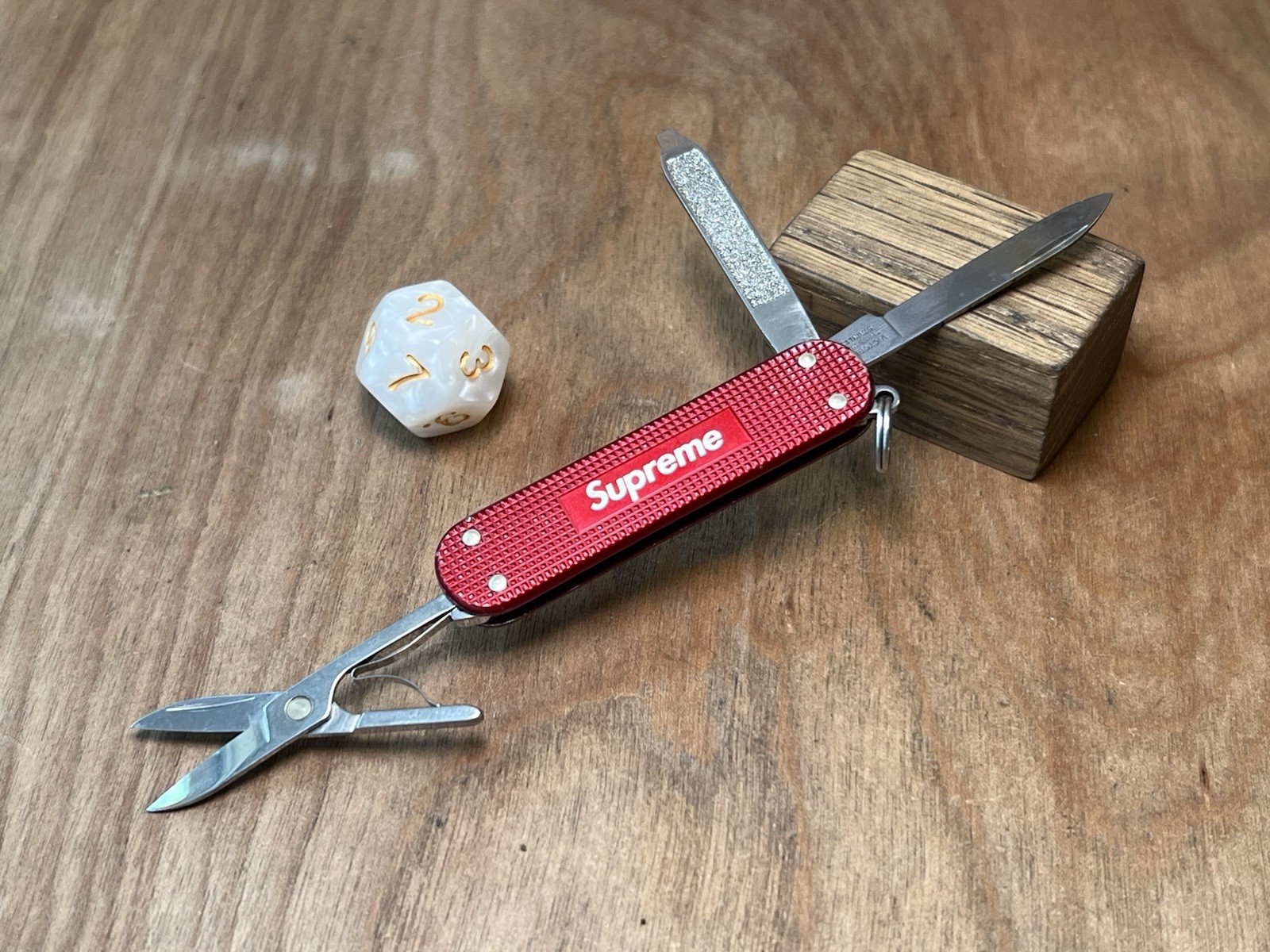 Supreme x Victorinox 25th Anniversary Red Alox Swiss Army Knife SS19 EXCELLENT