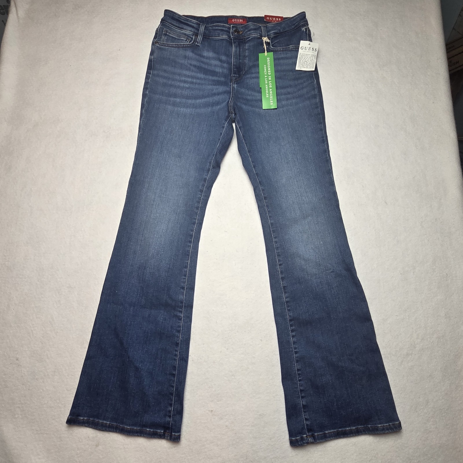 NWT Guess Los Angeles Sophia Mid Rise Bootcut Medium Wash Jeans Sz 31x32 - 12/31