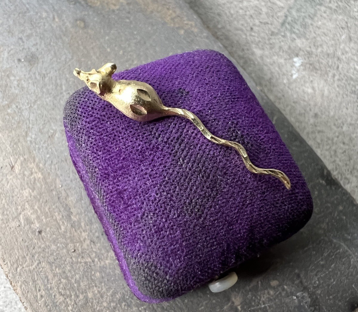 14k Yellow Gold Vintage Artisan Made Mouse Tail Pendant Charm Estate Find 1.5 14k Yellow Gold Vintage Artisan Made Mouse Tail Pendant Charm Estate Find 1.5