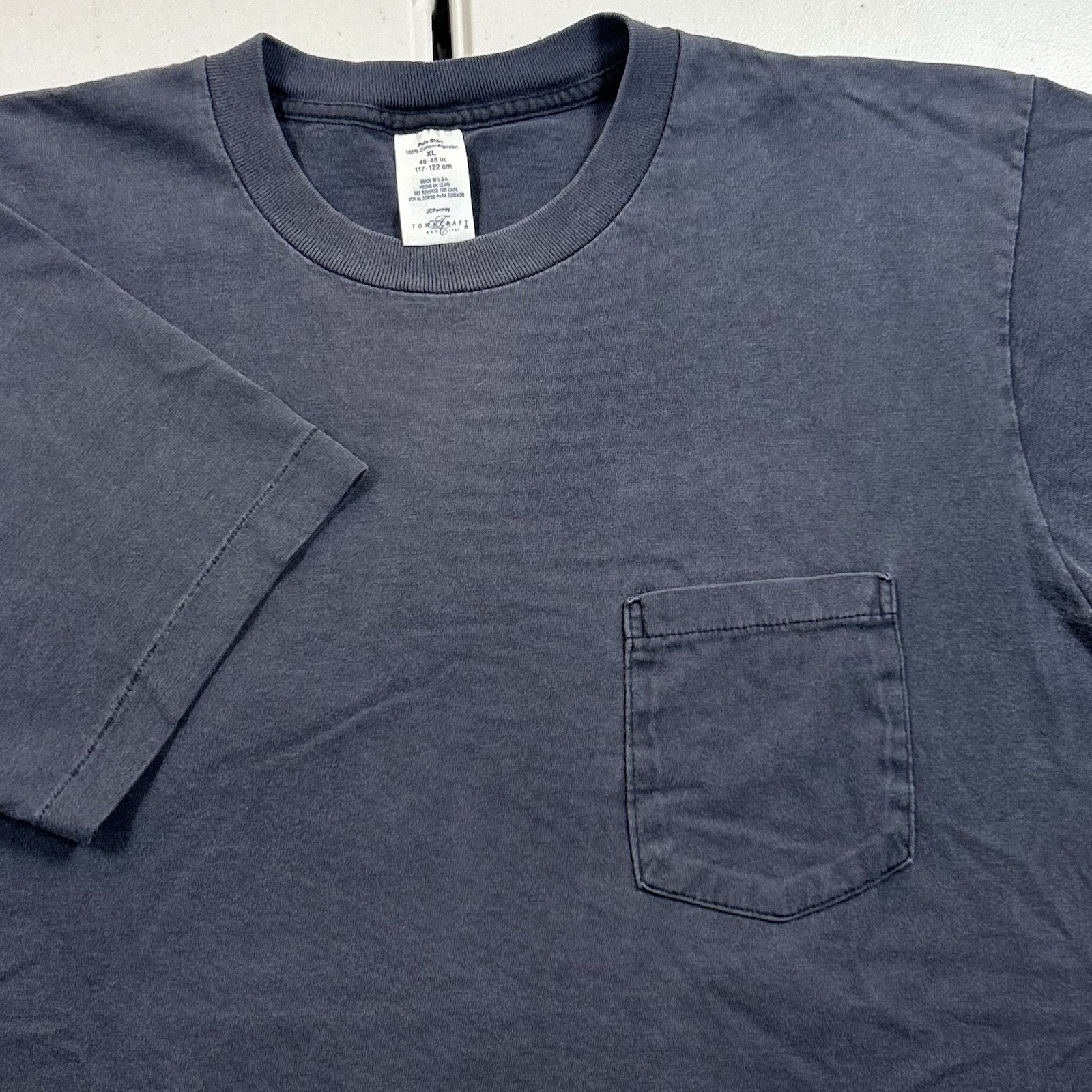 Vintage 90s JC Penny Blank Black Pocket T Shirt Single Stitch Sun Faded Large Vintage 90s JC Penny Blank Black Pocket T Shirt Single Stitch Sun Faded Large