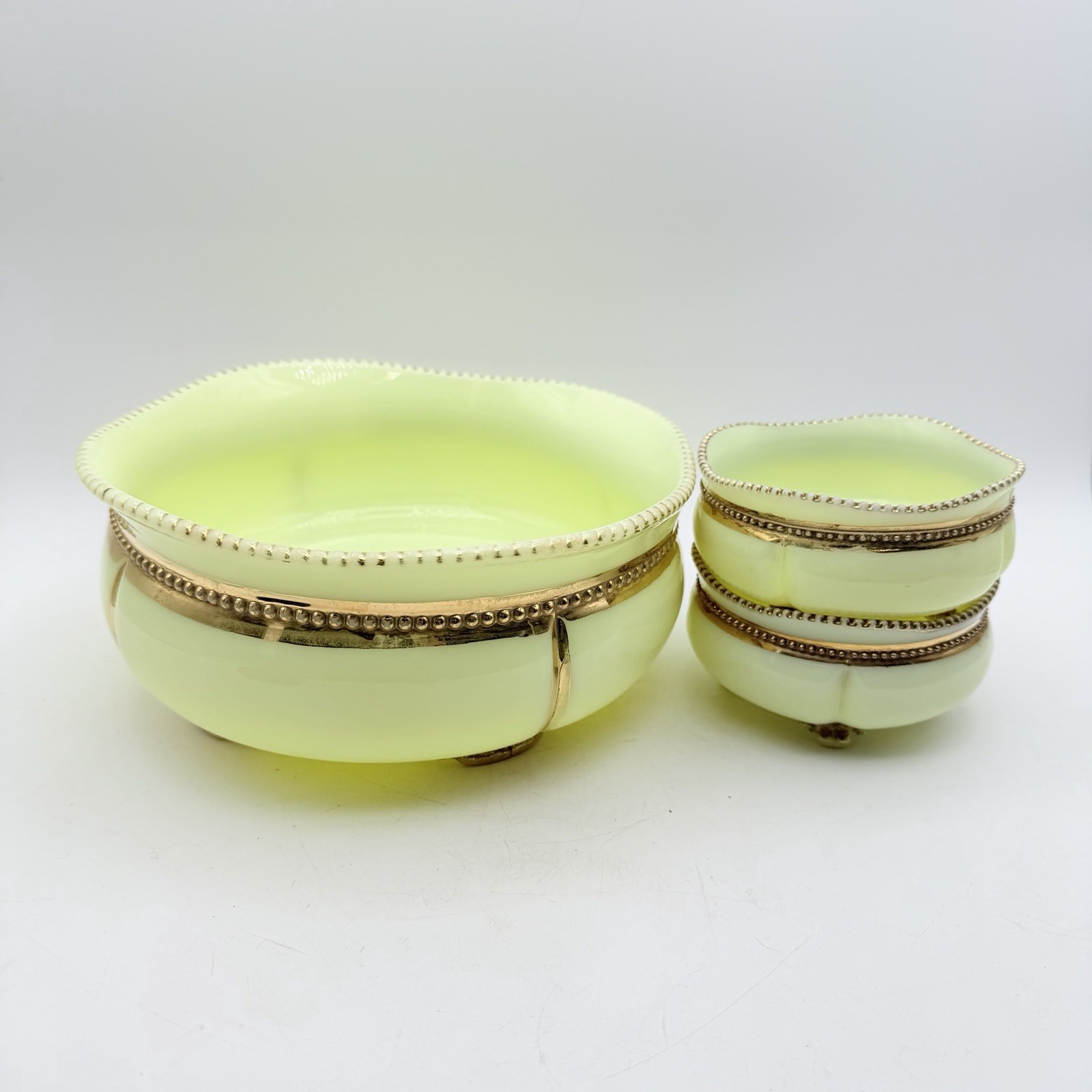 Tarentum Georgia Gem Custard Uranium Glass Berry Bowl Set C1900 3 Pc