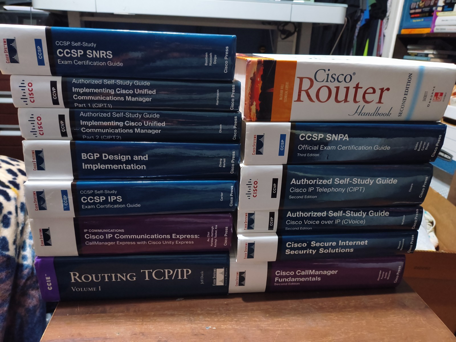 Lots Of Cisco Systems Books Self Study Lots Of Cisco Systems Books Self Study