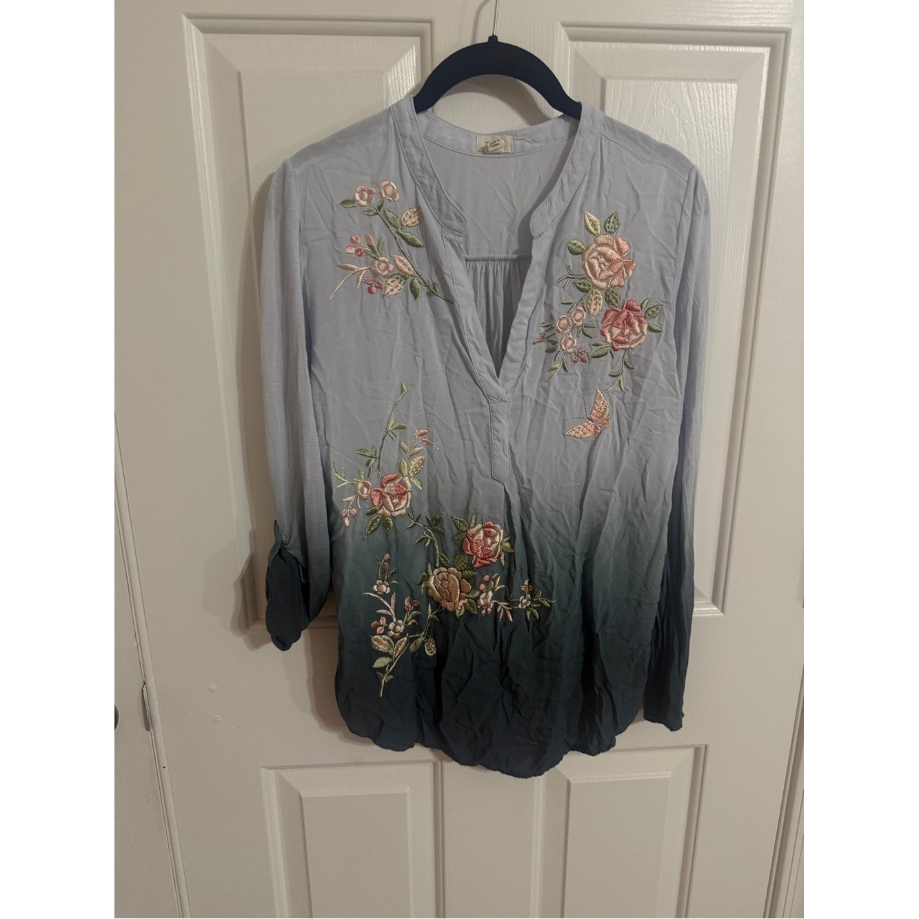 Anthropologie Tiny XS Floral Embroidered Ombre Blouse Boho Butterfly Blue 71412T