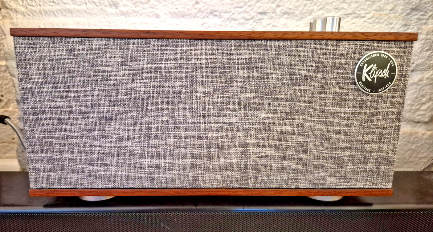 Klipsch The One II Indoor Bluetooth Stereo Speaker w/ Power - Perfect Condition Klipsch The One II Indoor Bluetooth Stereo Speaker w/ Power - Perfect Condition