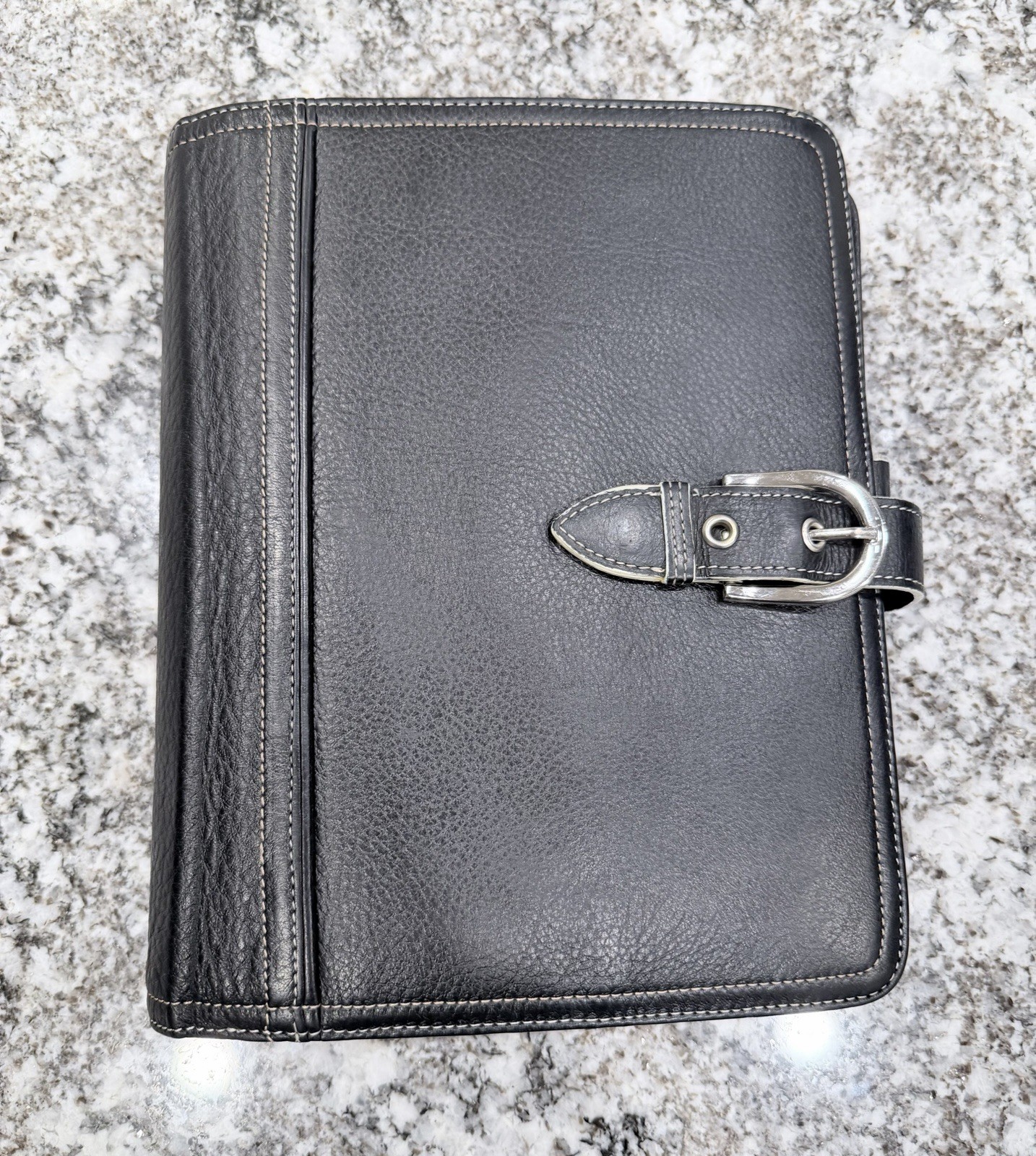 Franklin Covey Black Leather Buckle Closure Planner CL 12215 Pages not used