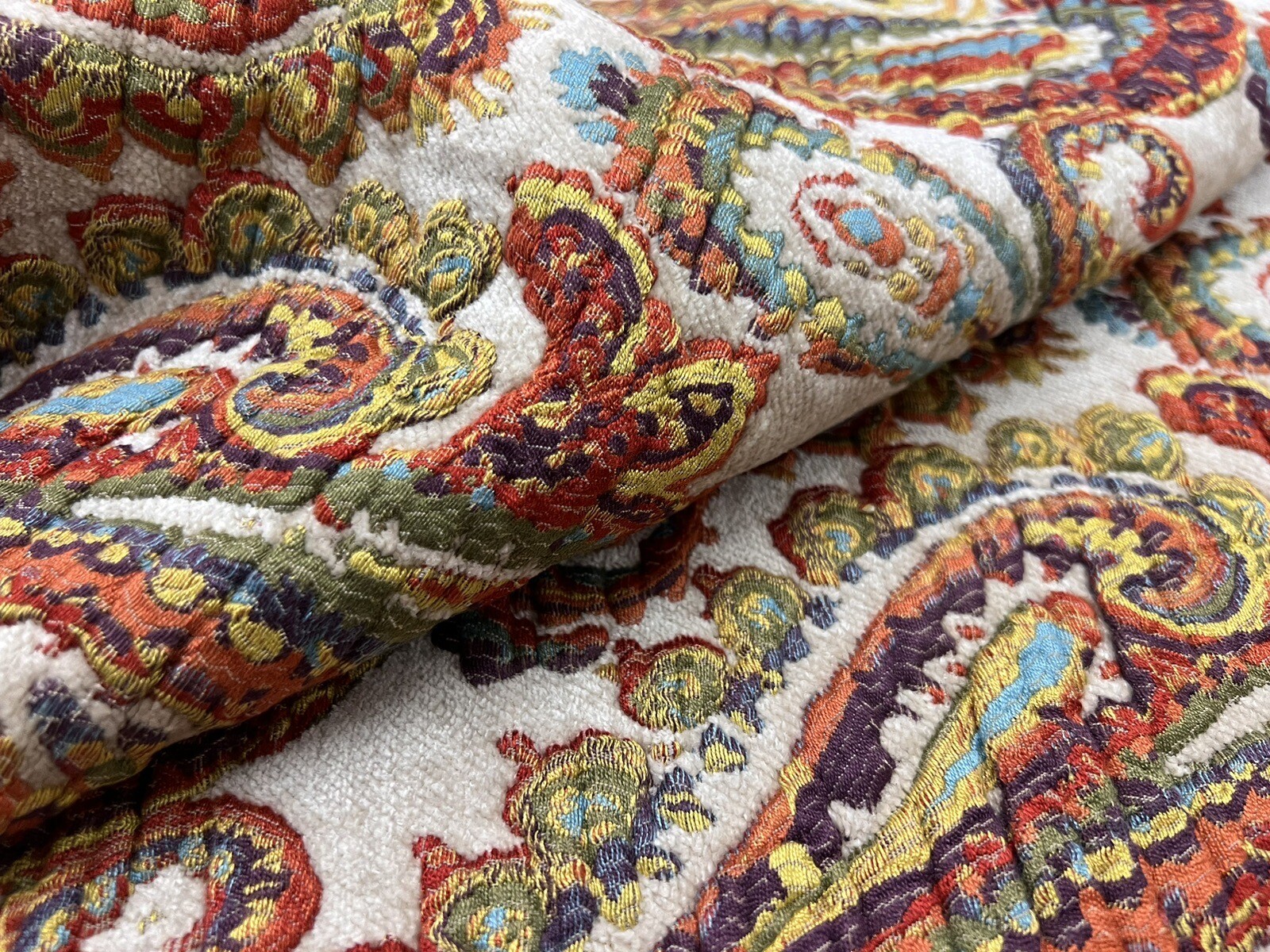 Mulberry Lee Jofa Matelassé Paisley Weave Fabric- Bohemian Paisley / Multi 2 yd