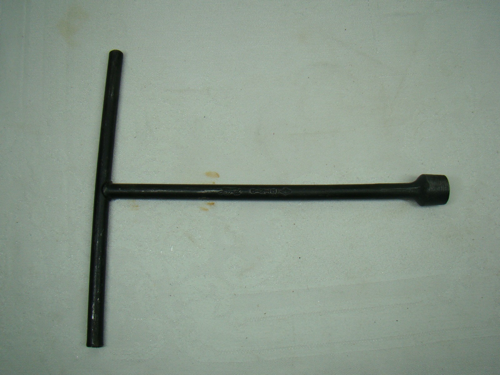 vintage Ford 5-Z-161 T wrench model a b t t bucket for Ford tool kit tools