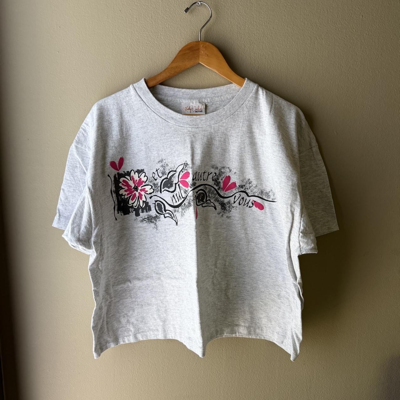 Vintage 90s Kathy Ireland Active Floral Graphic Tee Vintage 90s Kathy Ireland Active Floral Graphic Tee