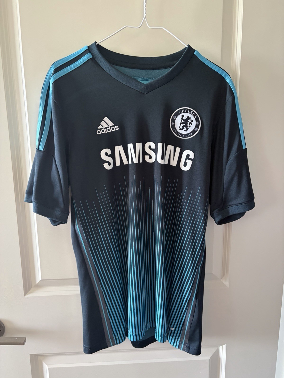 adidas Chelsea FC 2014/15 third Jersey Size M adidas Chelsea FC 2014/15 third Jersey Size M