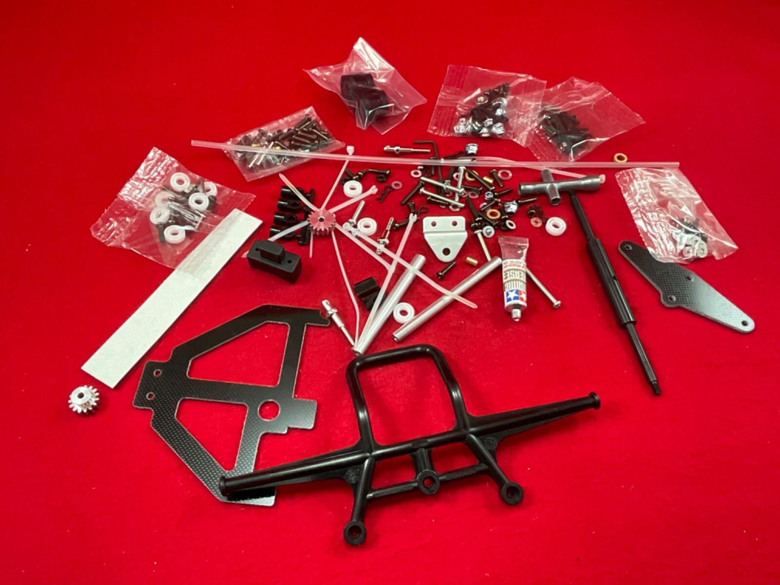 TAMIYA WILD ONE HUGE PARTS LOT TOOLS, HARDWARE, ANTENNA, PINION blockhead motors