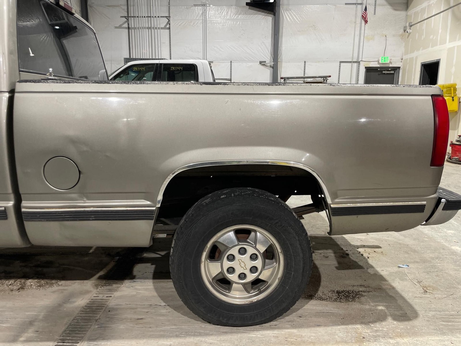 88-99 Chevy K1500 Pickup Bed/Box