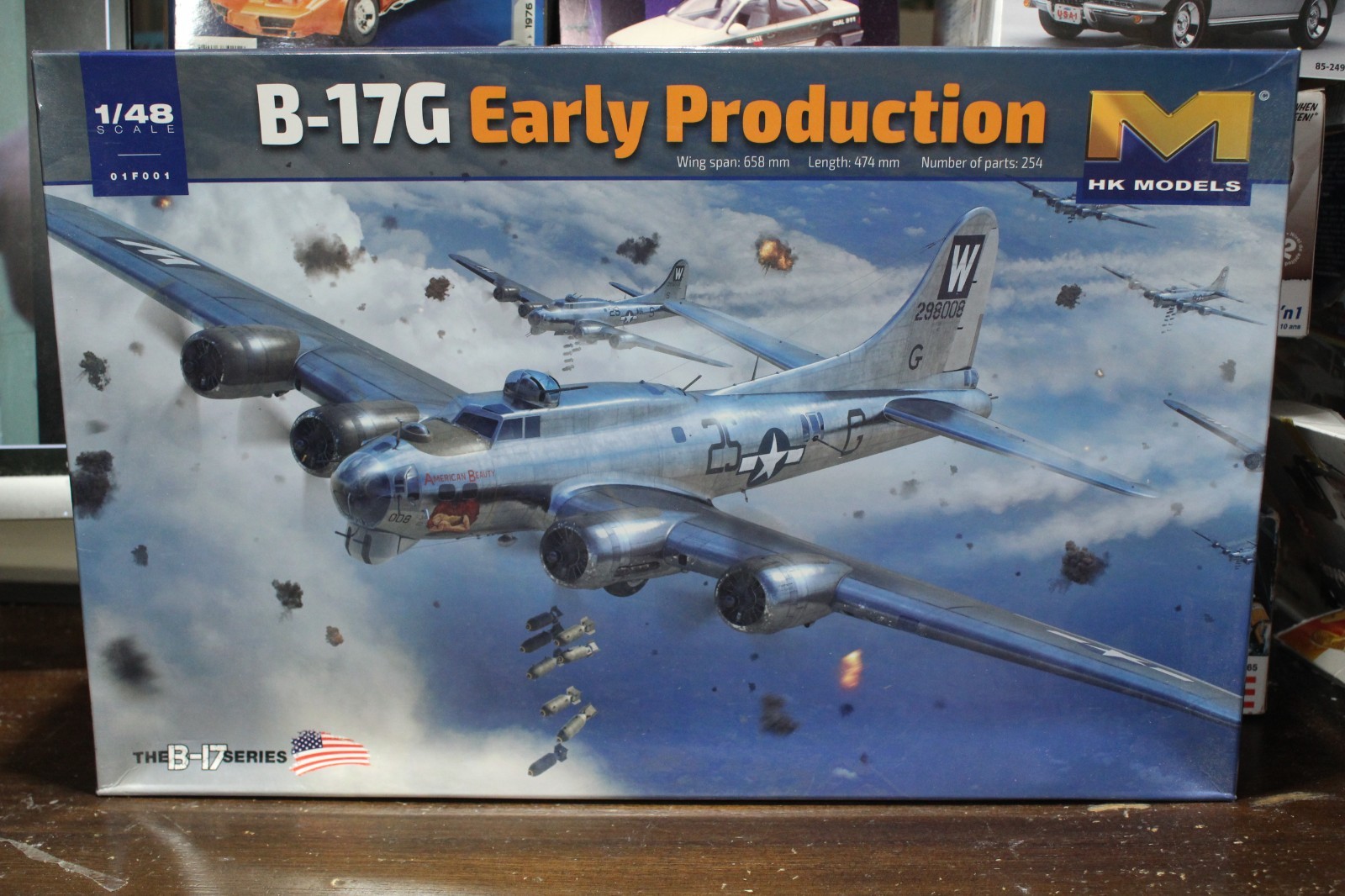 HK Models B-17G Early Production Sealed Inside 1/48 HK Models B-17G Early Production Sealed Inside 1/48