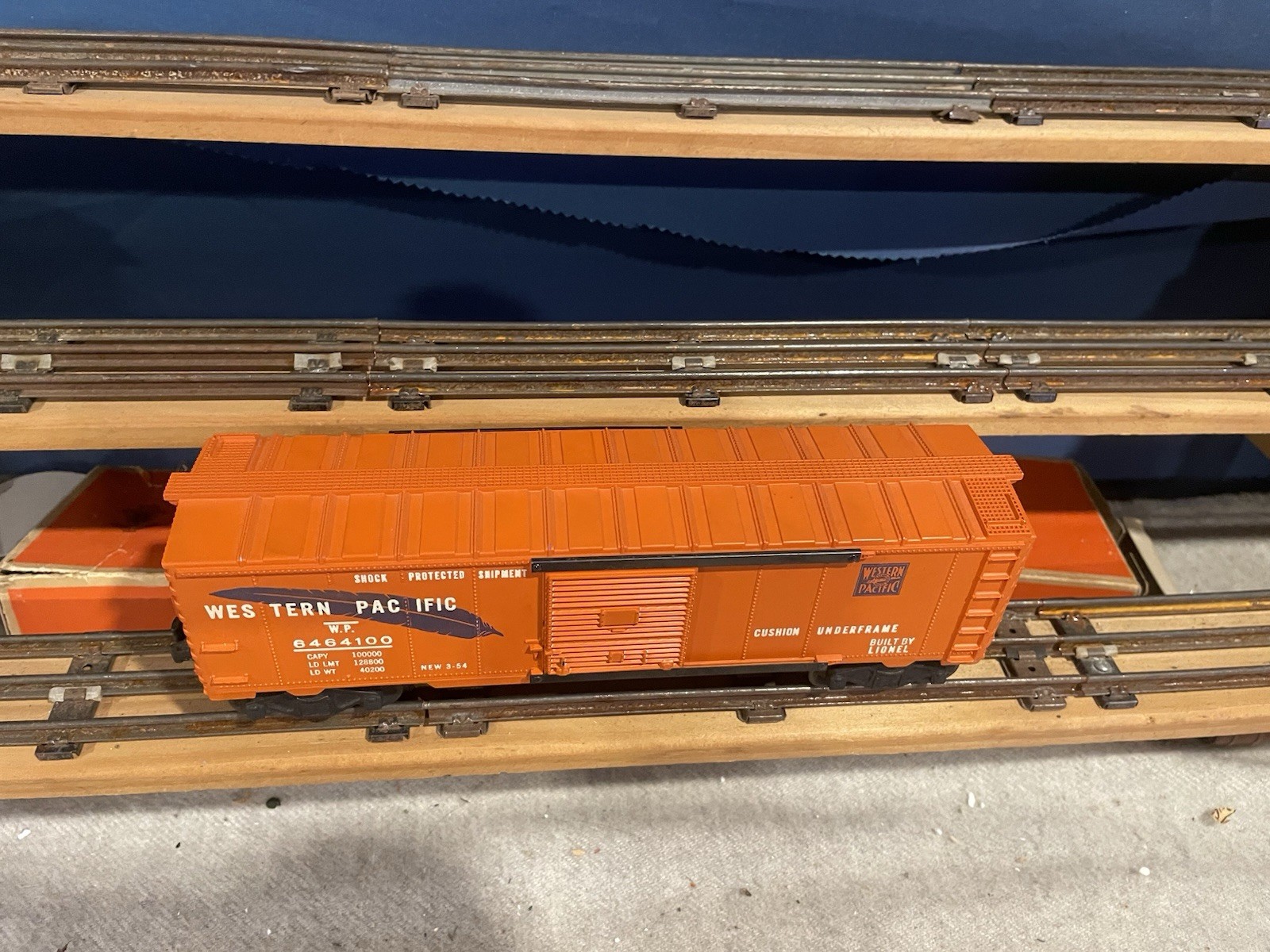 Rare  Lionel Postwar 6464-100 Wester Pacific Blue Feather With OB.