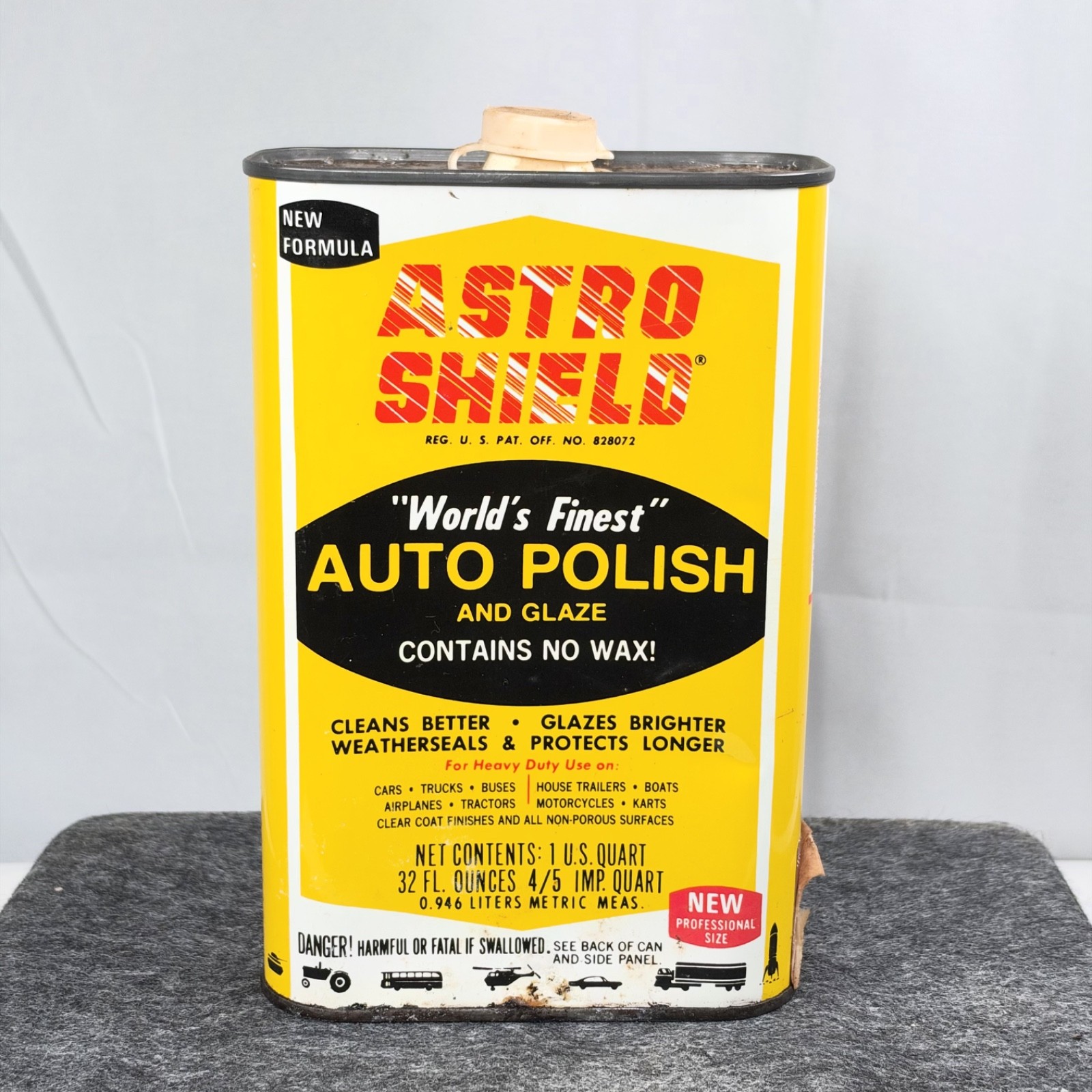 Vintage Astro Shield “Worlds Finest” Auto Polish And Glaze 32 Oz Metal Can / NEW