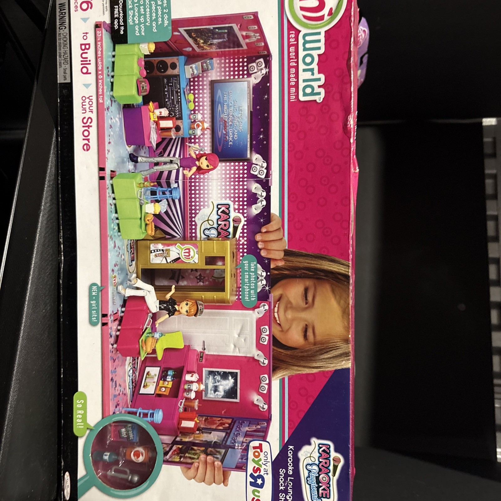 Mi World Karaoke Playland Lounge & Snack Shop  76 Pcs Toys R Us Exclusive NEW
