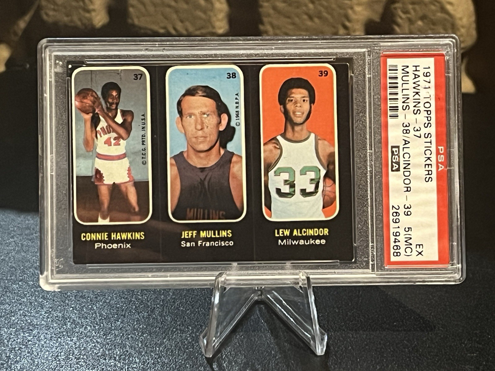 1971-72 Topps - Trios Stickers Kareem Abdul-Jabbar, Hawkins, Mullins 37-39 1971-72 Topps - Trios Stickers Kareem Abdul-Jabbar, Hawkins, Mullins 37-39