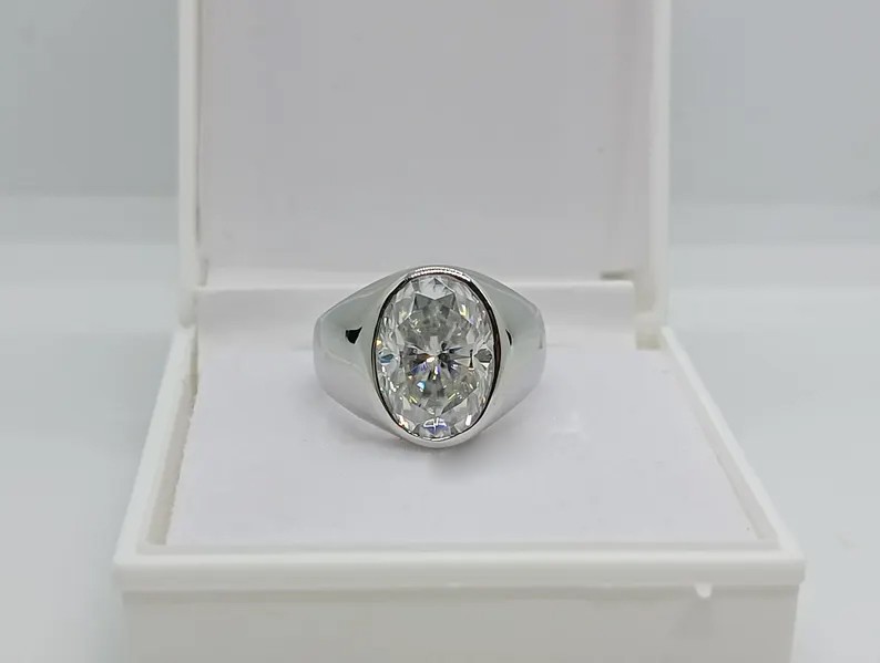 RARE 6.30 Ct Oval Cut White Treated Diamond Ring in 925 Silver, Excellent Luster