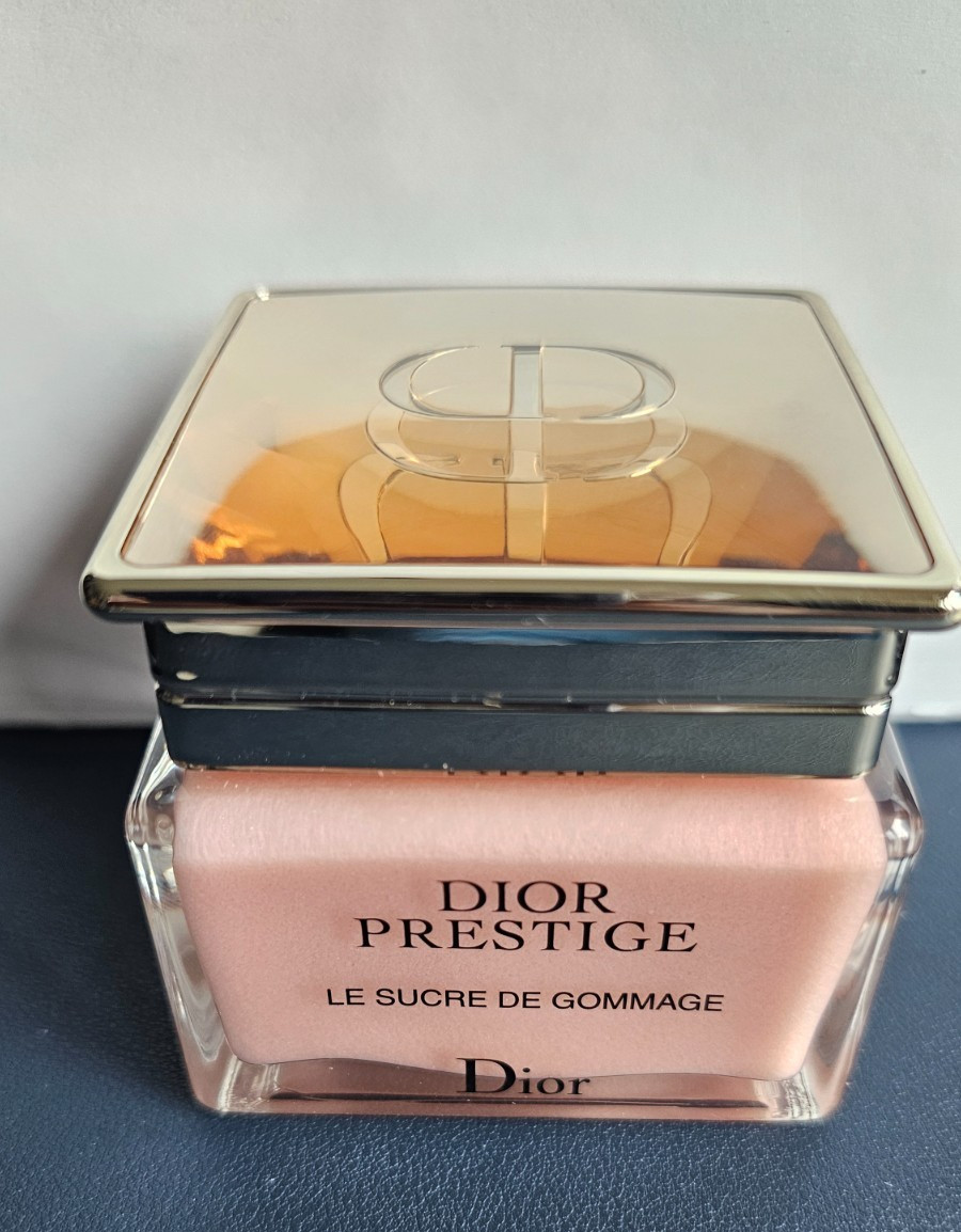 Dior Prestige Le Sucre De Gommage Scrub 150ml 5 oz New without box Dior Prestige Le Sucre De Gommage Scrub 150ml 5 oz New without box