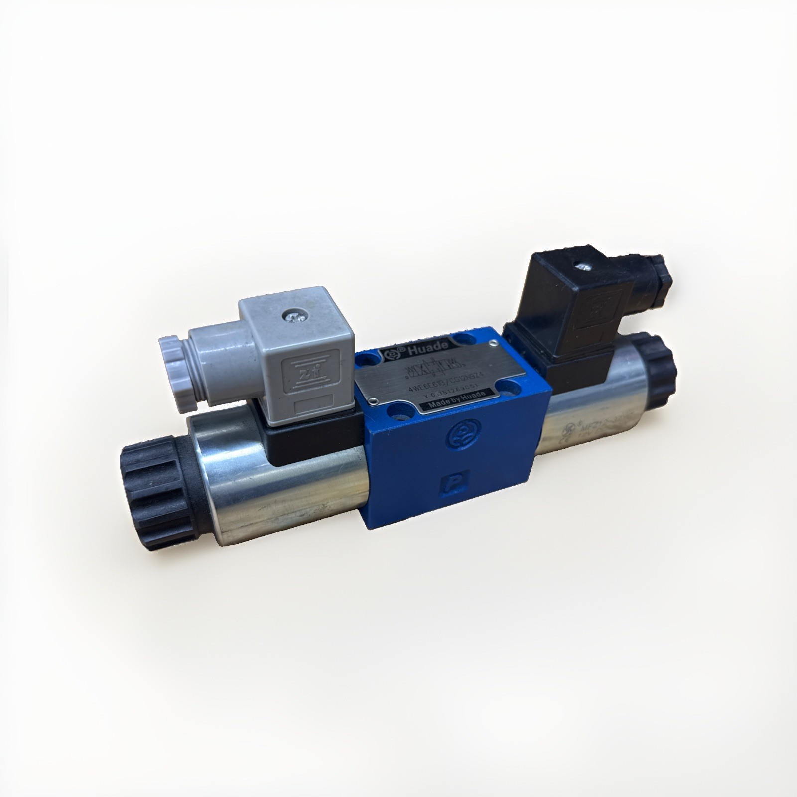 Huade 4WE6E61B/CG12N9Z4  Directional Valve Genuine