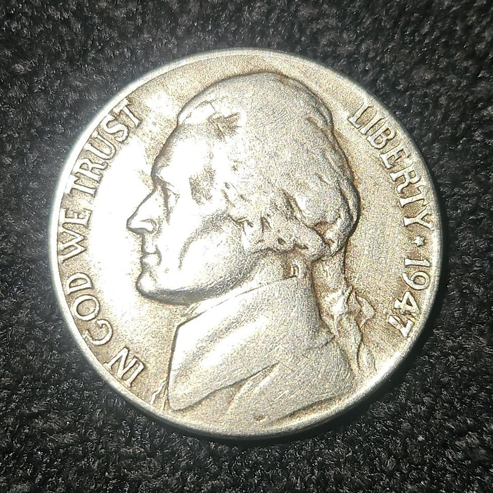 1947 Jefferson Nickel 5C Philadelphia Mint Business Strike KM#A192 Copper 1947 Jefferson Nickel 5C Philadelphia Mint Business Strike KM#A192 Copper