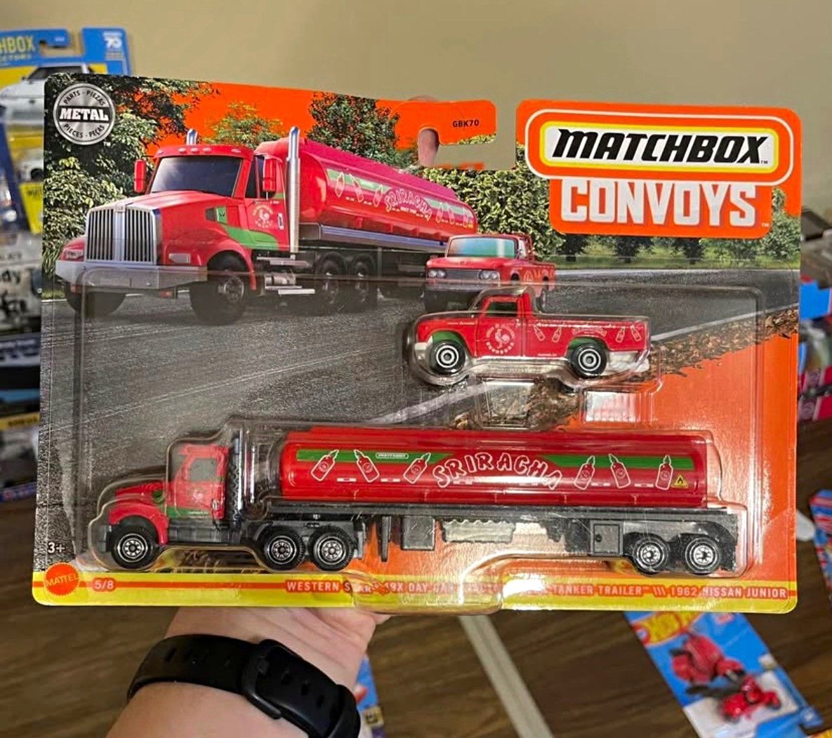 Matchbox Convoys Sriracha 1:64 Western Star Tanker & 1962 Nissan Junior
