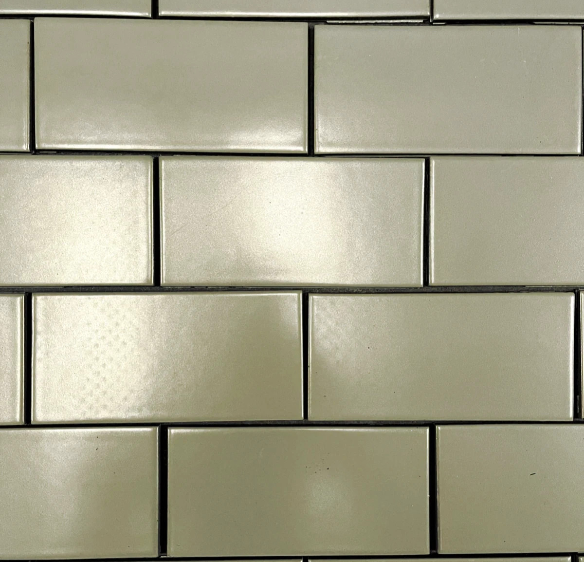 3x6 Gold Iridescent Tile Bathroom Wall Subway Ceramic SVIR25-555 5 Sq Ft