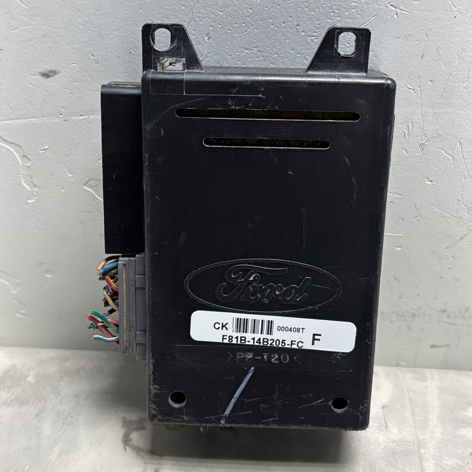 99 00 FORD F250 F350 SUPER DUTY INTERIOR FUSE BOX GEM MODULE F81B-14B205-FC