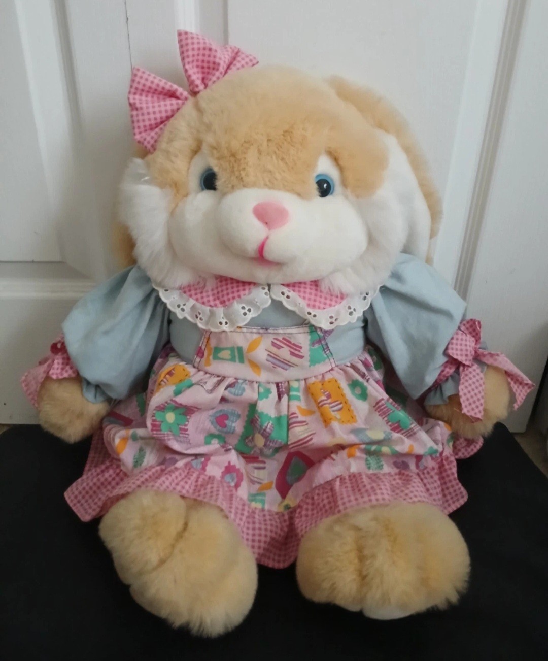 Vintage Dan Dee Girl Bunny Rabbit 24 Inch Plush Vintage Dan Dee Girl Bunny Rabbit 24 Inch Plush