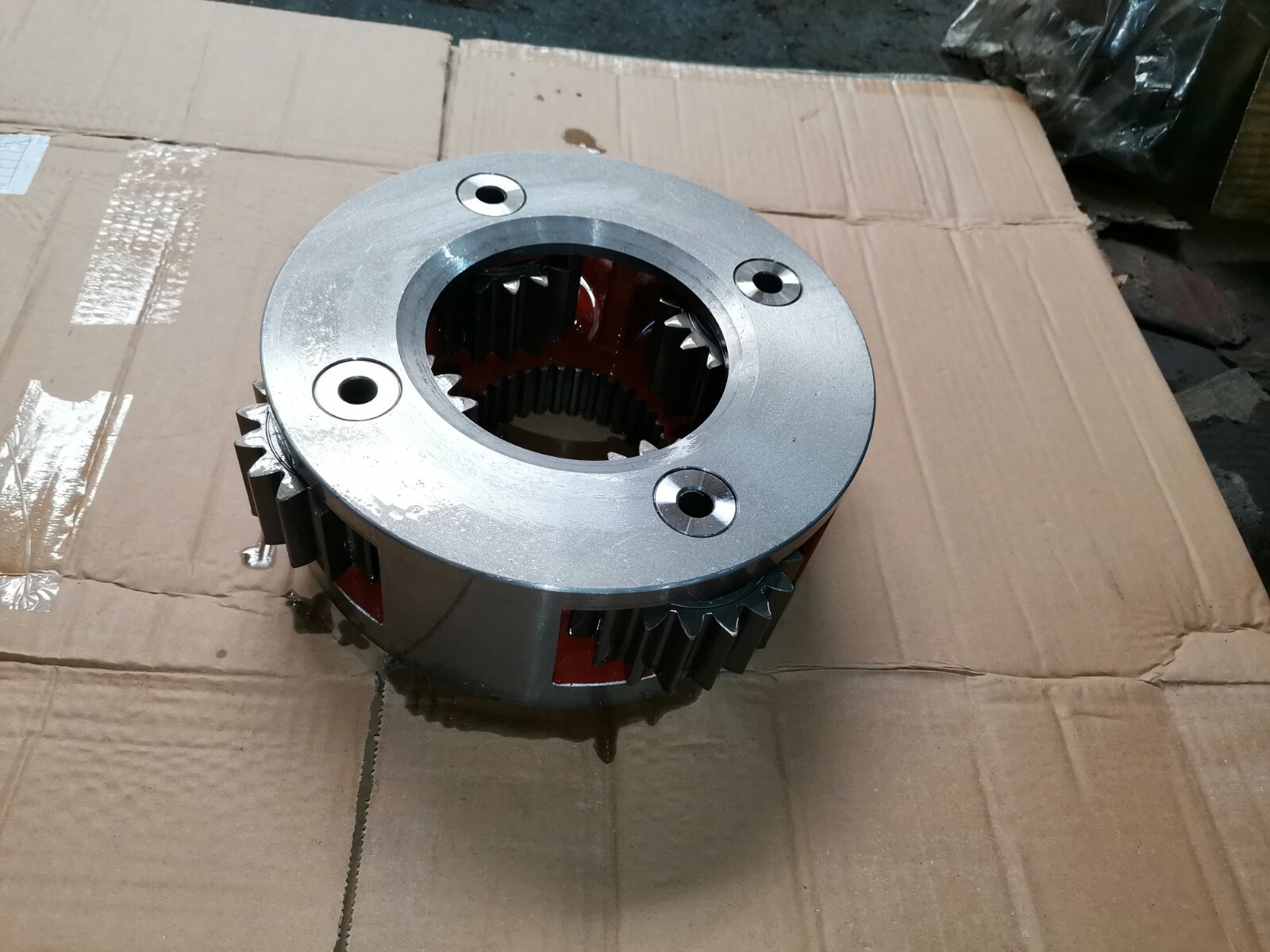 Planetary carrier assy YN32W01011P1 swing drive Kobelco SK200LC-V. Free freight 