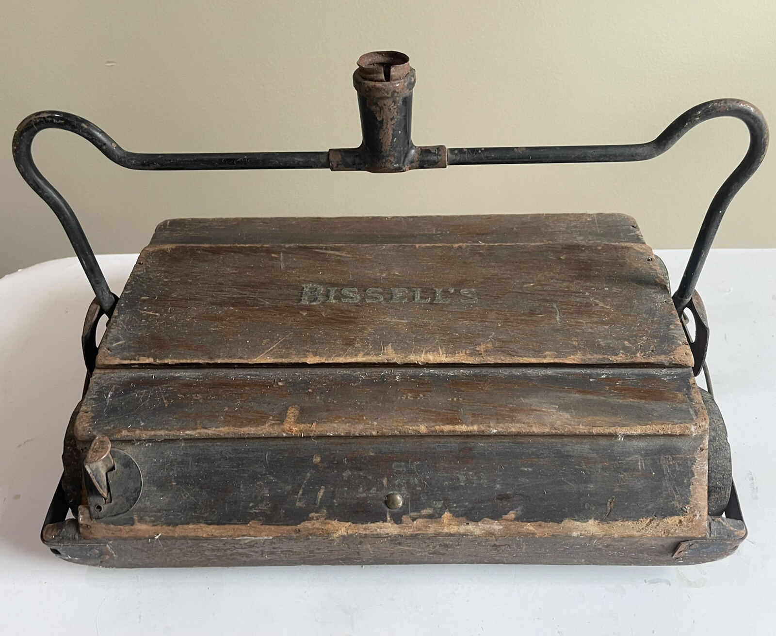 Antique Grand Rapids Wooden Bissell Push Carpet Floor Sweeper Vacuum Head Only