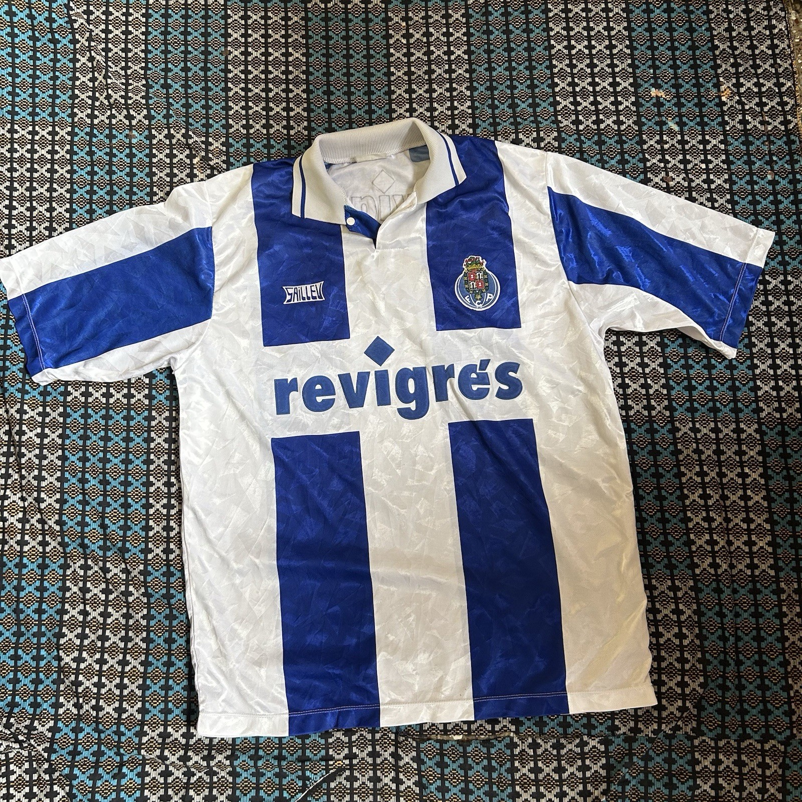 Vintage 1995/96 Salliev FC Porto Home (Authentic) Football Jersey Size L Vintage 1995/96 Salliev FC Porto Home (Authentic) Football Jersey Size L