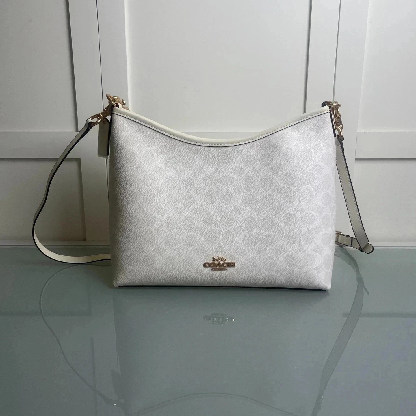 COACH CV975 Laurel Shoulder In Signature Leather /White/Chalk outlet New JPN