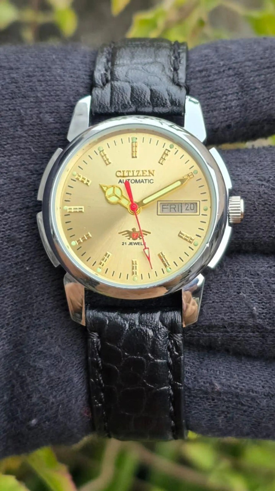 Vintage Citizen Automatic Men Transparent Back day date 21 Jewels Wrist watch