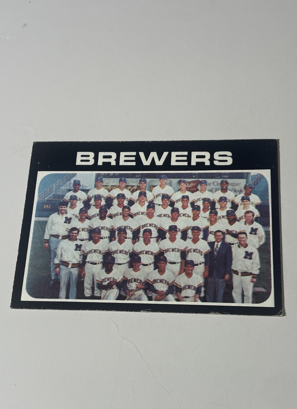 1971 Topps - High # Milwaukee Brewers #698 corner wear. No creasing. B9